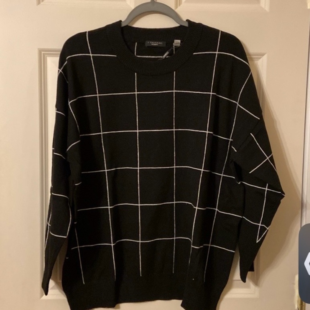 T Tahari Black and White Grid Sweater Women’s Size 1x - Picture 3 of 10